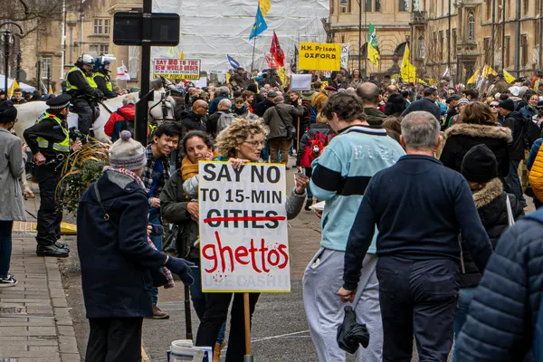 Featured image for 15‑Minute Cities: Urban Planning Vision or Digital Movement Control?