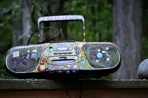 Featured image for Why Growing Up in the ’90s Was Better Than Now